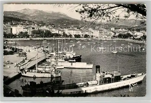 AK / Ansichtskarte Sanary sur Mer Vue generale et le port Cote d Azur Sanary sur Mer