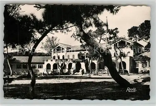 AK / Ansichtskarte Giens_Var Colonie de Vacances La Pinede de la Plage d Hyeres Giens_Var