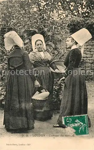 AK / Ansichtskarte Loudun Coiffures des environs Loudun