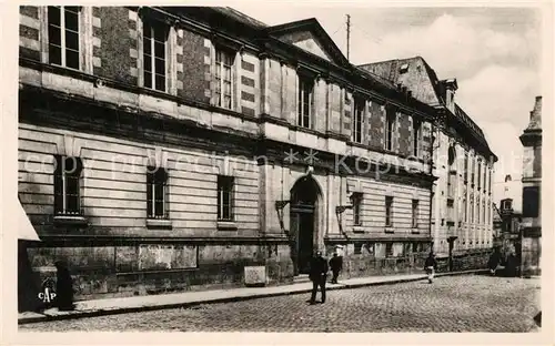 AK / Ansichtskarte Poitiers_Vienne La Faculte Poitiers Vienne