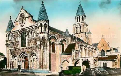 AK / Ansichtskarte Poitiers_Vienne Eglise Notre Dame la Grande Poitiers Vienne
