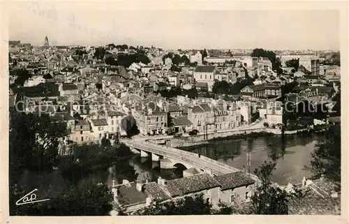 AK / Ansichtskarte Poitiers_Vienne Vue generale de la Ville Poitiers Vienne