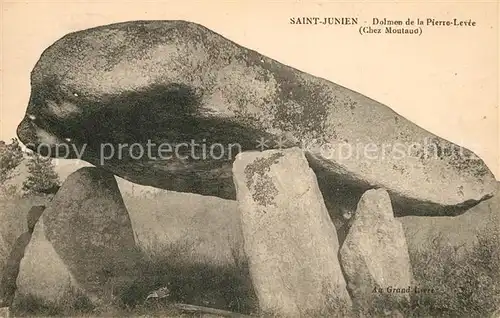 AK / Ansichtskarte Saint Junien Dolmen de la Pierre Levee Saint Junien