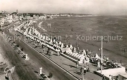 AK / Ansichtskarte Les_Sables d_Olonne Le Remblai et la Plage Les_Sables d_Olonne