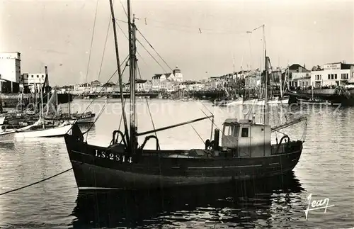 AK / Ansichtskarte Les_Sables d_Olonne Le Port Les_Sables d_Olonne