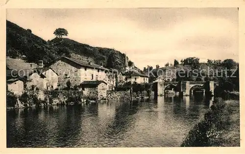 AK / Ansichtskarte Saint Leonard de Noblat Le Pont de Noblat et lArbre de Clovis Saint Leonard de Noblat