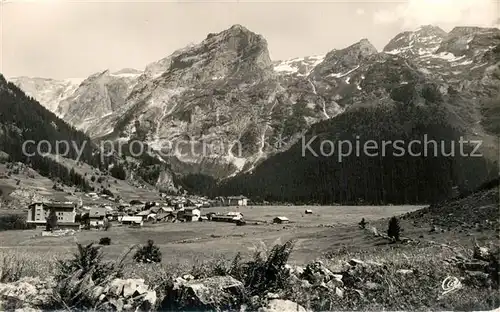 Pralognan la Vanoise Vue generale et le Grand et Petit Marchet Alpes Francaises Pralognan la Vanoise