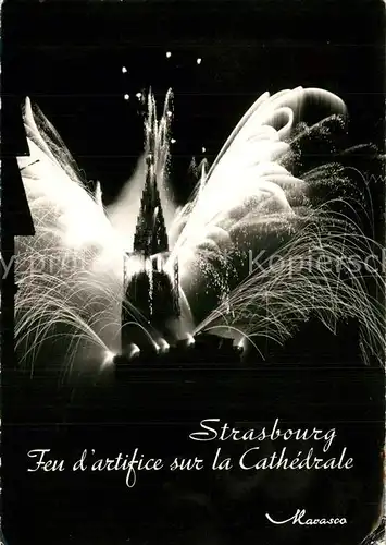 Strasbourg_Alsace Feu dartifice sur la Cathedrale Strasbourg Alsace