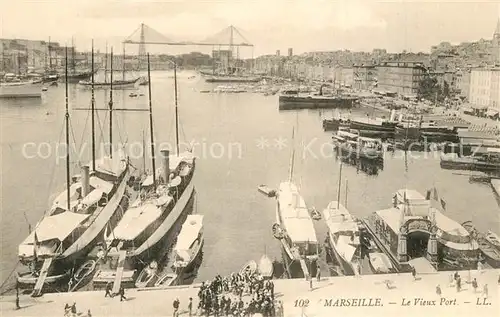 Marseille_Bouches du Rhone Le Vieux Port Marseille