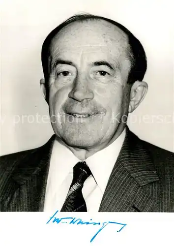 AK / Ansichtskarte Politiker Werner Dollinger Autogramm  Politiker