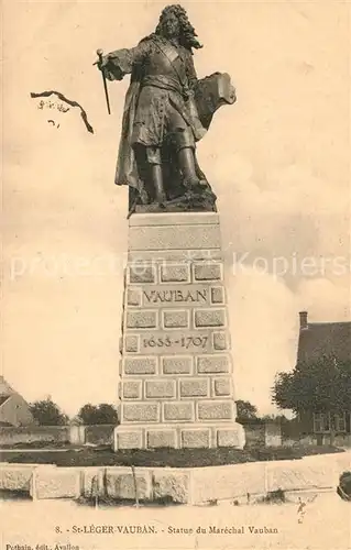 AK / Ansichtskarte Saint Leger Vauban Statue de Marechal Vauban Saint Leger Vauban