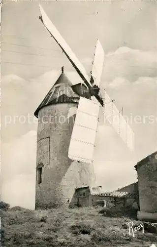AK / Ansichtskarte Ile_de_Noirmoutier Un beau moulin de La Gueriniere Ile_de_Noirmoutier