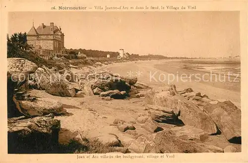 AK / Ansichtskarte Ile_de_Noirmoutier Villa Jeanne dArc et dans le fond le Village du Vieil Ile_de_Noirmoutier