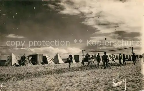 AK / Ansichtskarte La_Faute sur Mer Les jeux sur la plage La_Faute sur Mer