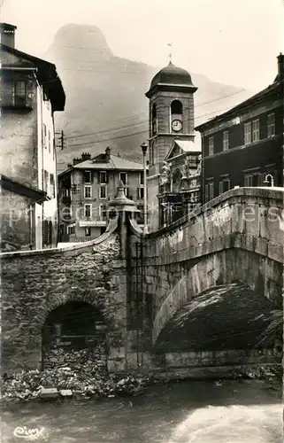 AK / Ansichtskarte Moutiers_d_Albertville Cathedrale Eveche vieux pont Moutiers_d_Albertville