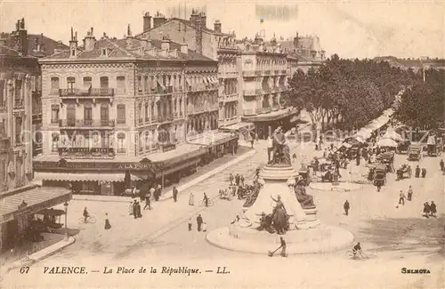 AK / Ansichtskarte Valence_Drome Place de la Republique Valence_Drome