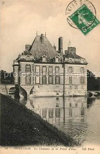 AK / Ansichtskarte Ormesson sur Marne Chateau et la Piece d eau Ormesson sur Marne