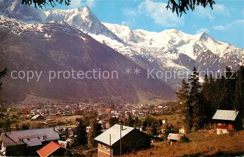 AK / Ansichtskarte Chamonix Vue generale Aiguille du Midi et le Mont Blanc Alpes Francaises Chamonix