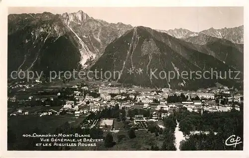 AK / Ansichtskarte Chamonix Panorama Le Brevent et les Aiguilles Rouges Alpes Francaises Chamonix