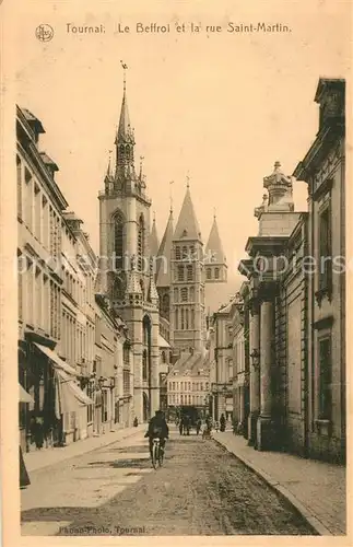 AK / Ansichtskarte Tournai Le Beffroi et la rue Saint Martin Tournai