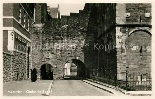 AK / Ansichtskarte Maastricht Onder de Bogen Maastricht