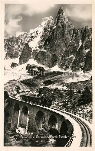 AK / Ansichtskarte Chamonix Chemin de fer du Montenvers et Aiguille du Dru Alpes Francaises Chamonix
