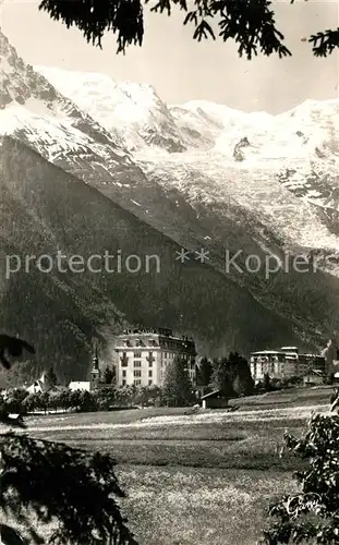 AK / Ansichtskarte Chamonix Hotel Le Savoy et le Mont Blanc Alpes Francaises Chamonix