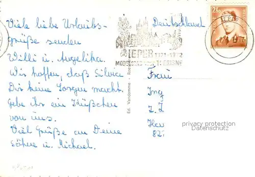 AK / Ansichtskarte Ieper Kirchen Marktplatz Rathaus Ieper