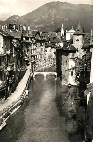 AK / Ansichtskarte Annecy_Haute Savoie Canaux et vieux quartiers Mont Veyrier Alpes Annecy Haute Savoie