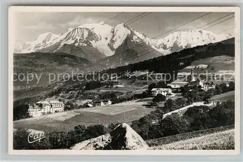 AK / Ansichtskarte Combloux Vue generale et le Mont Blanc Alpes Francaises Combloux