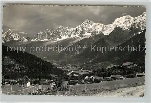 AK / Ansichtskarte Les_Houches Les Chavands et Chaine du Mont Blanc Alpes Francaises Les_Houches