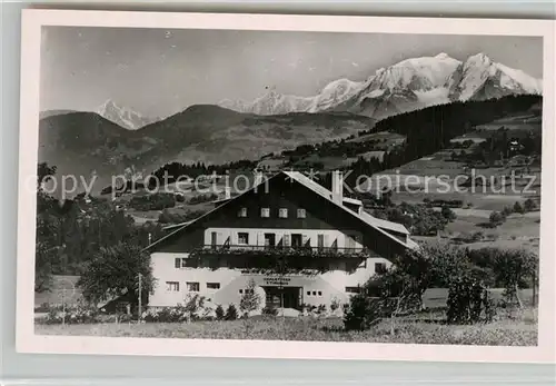 AK / Ansichtskarte Combloux Chalet des Etudiants et Massif du Mont Blanc Alpes Francaises Combloux
