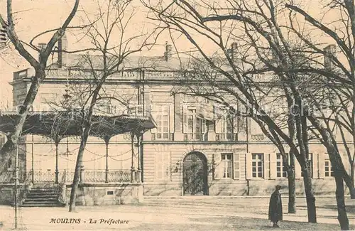 AK / Ansichtskarte Moulins_Allier La Prefecture Moulins Allier