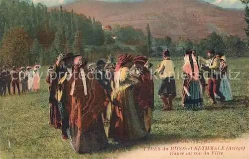 AK / Ansichtskarte Bethmale Types du Biros et Bethmale Danse au son du Fifre Bethmale