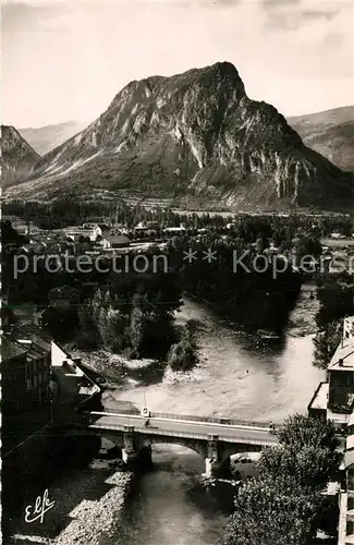 AK / Ansichtskarte Tarascon sur Ariege Vue Plongeanie sur le Pont Tarascon sur Ariege