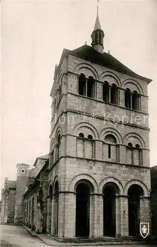 AK / Ansichtskarte Ebreuil Eglise Saint Leger Monument historique XIIe siecle Ebreuil