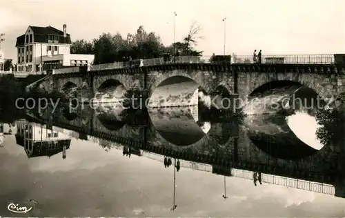 AK / Ansichtskarte Saint Pourcain sur Sioule Pont sur la Sioule Hotel des 2 Ponts Saint Pourcain sur Sioule