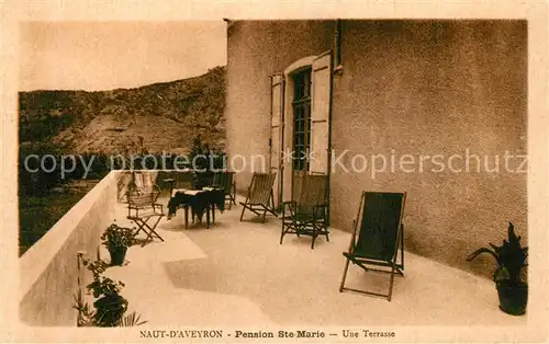 AK / Ansichtskarte Naut_d_Aveyron Pension Ste Marie Une Terrasse 