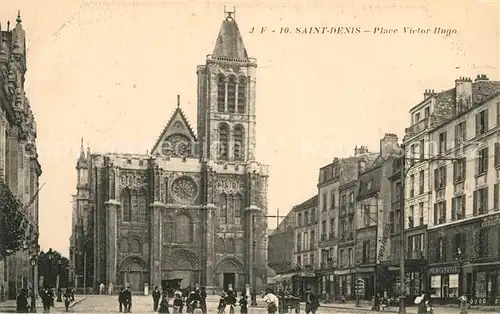 AK / Ansichtskarte Saint Denis_Seine_Saint_Denis Place Victor Hugo Cathedrale Saint Denis_Seine