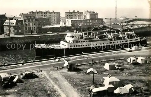 AK / Ansichtskarte Dieppe_Seine Maritime Entree du Bateau Lisieux dans le chenal Dieppe Seine Maritime