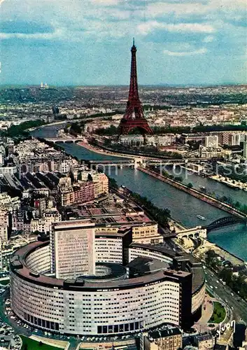AK / Ansichtskarte Paris La Seine et la Tour Eiffel Paris