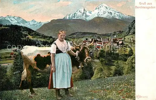 AK / Ansichtskarte Berchtesgaden Junge B?uerin mit Kuh Berchtesgaden