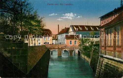 AK / Ansichtskarte Landau_Isar Alt Landau Kanal Landau Isar