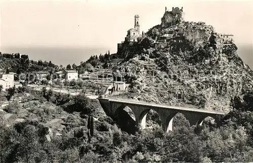 AK / Ansichtskarte Eze_Village Vue generale et le Viaduc Eze_Village