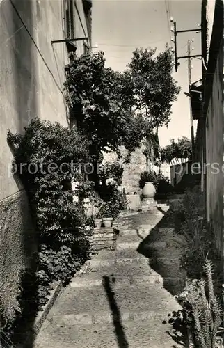 AK / Ansichtskarte Cagnes sur Mer Une rue du vieux Cagnes Cagnes sur Mer
