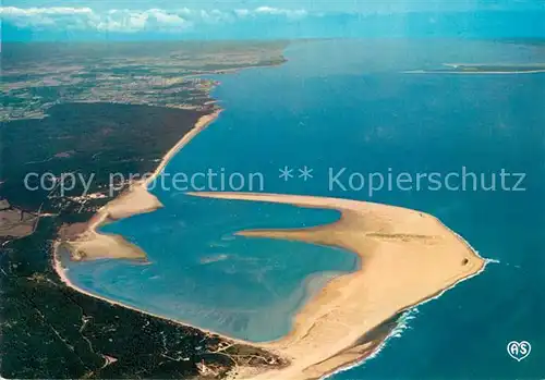 AK / Ansichtskarte Les_Mathes Vue generale aerienne Le Phare de la Coubre et la Baie de Bonne Anse Les_Mathes