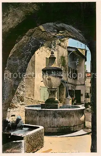 AK / Ansichtskarte Saint Paul de Vence Place de la fontaine Saint Paul de Vence