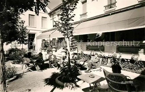 AK / Ansichtskarte Vichy_Allier Le Jardin de lHotel de Lausanne Vichy Allier