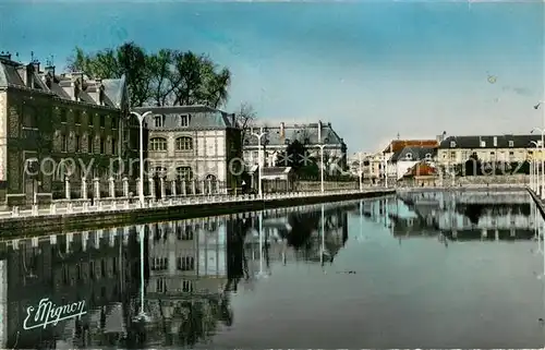 AK / Ansichtskarte Troyes_Aube Le Bassin du Canal de la Haute Seine Groupe Scolaire des Jacobins La Prefecture et lHotel Dieu Troyes Aube