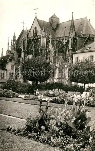 AK / Ansichtskarte Troyes_Aube Eglise Urbain IV et Jardin de la Prefecture Troyes Aube
